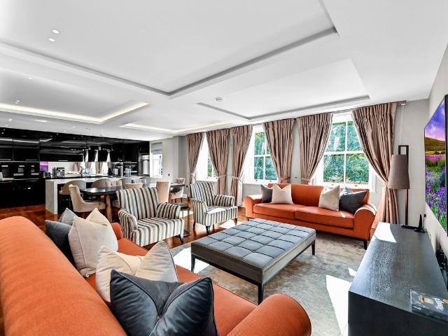 apartment in 19 Craven Hill Gardens, 19 Craven Hill Gardens, London, W2