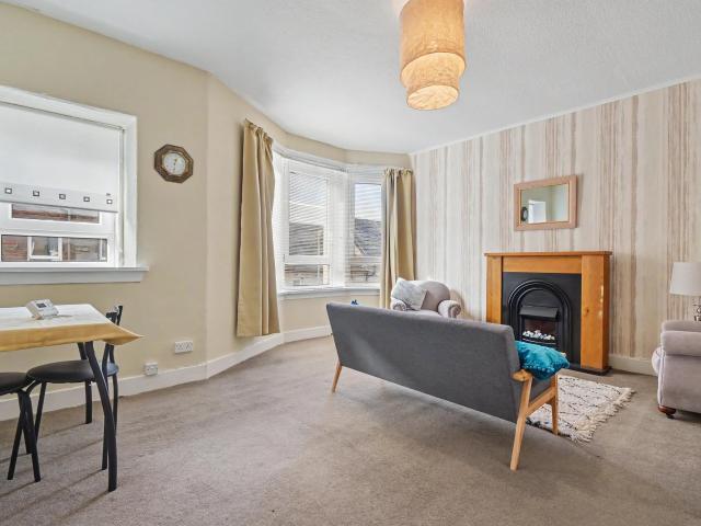 apartment in 1 1, 2 King Street, Port Glasgow, PA14