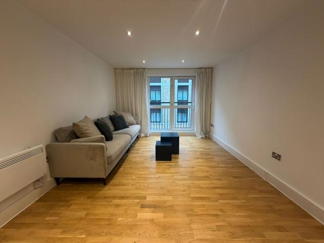 apartment in 1 Pepys Street NO Parking Included, Tower hill, EC3N