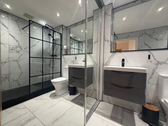 apartment in 1 Pepys Street, Tower Hill, EC3N