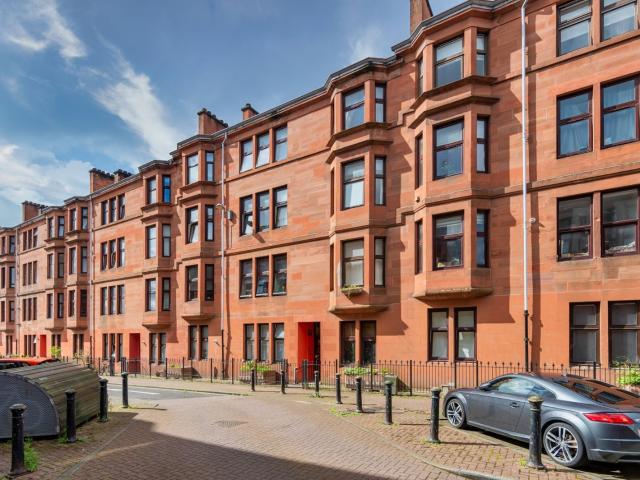 apartment in 29 2/1 Amisfield Street, Glasgow City, Glasgow, G20 8LB