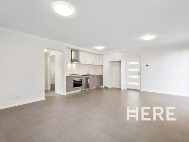 Apartment in 3/19 Selina Street, Innaloo WA 6018