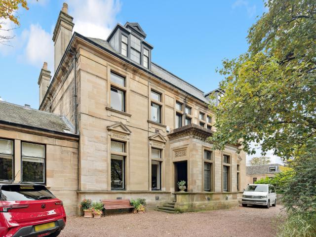 apartment in 60 Flat 0 3 Cleveden Drive, Glasgow, G12 0NX