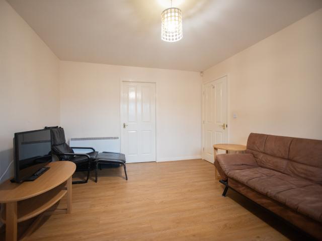Apartment in 67 Chandlers Court, Victoria Dock, Hull, HU9 1FB