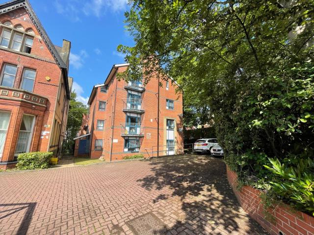 apartment in 69 Clarendon Road, Leeds, LS2