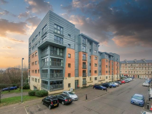 apartment in 78 Flat 0 2 Barrland Street, Pollokshields, Glasgow, G41 1RA