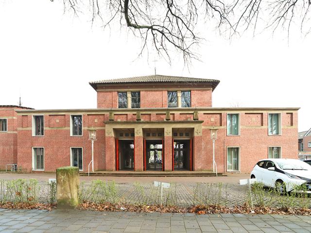 apartment in 94, Ringbaan West, 5046 VA Tilburg