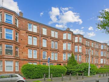 apartment in 95 Old Castle Road, Flat 0 1, Cathcart, G44 5TQ