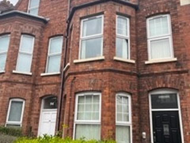 apartment in 98 university avenue flat 1, belfast, bt7 1gy