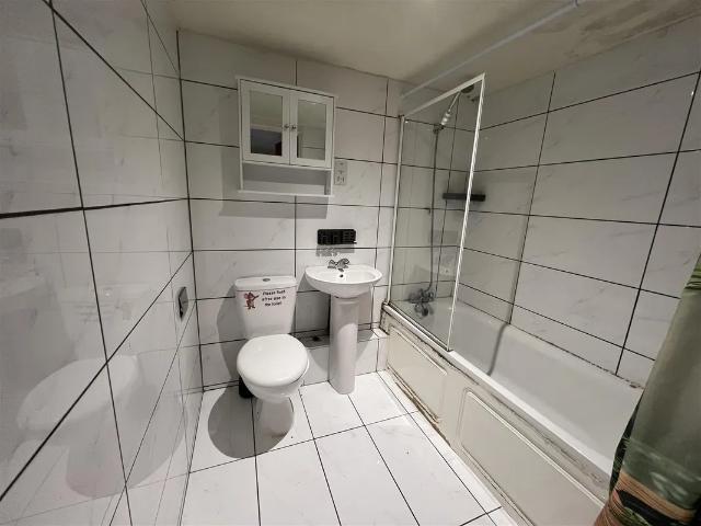 apartment in 9, The Grange, Bayes Street