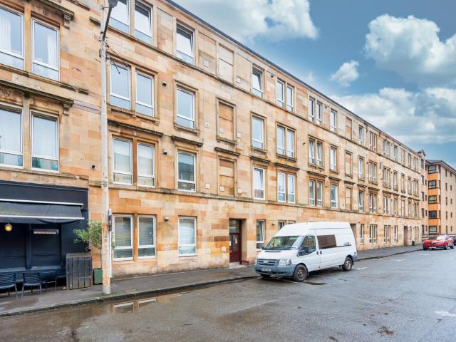 apartment in 9 Lumsden Street, Flat 2 2, Glasgow, G3 8RQ