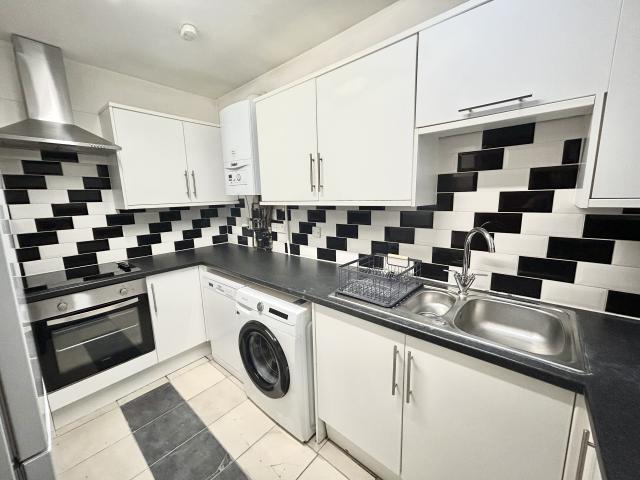 apartment in COWLEY ROAD, OXFORD