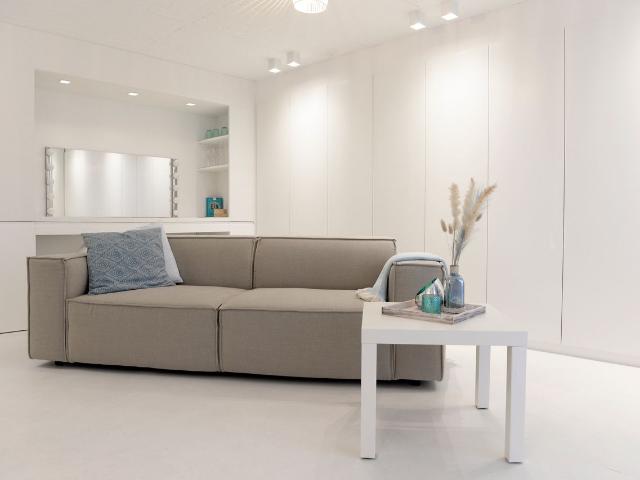 Apartment in Cologne West, approx. 60 m2, 1 double bedroom, 1 bathroom, bar, smart TV, kitchen, luxury furnishings Koln Amsterdam Apartments for Rent