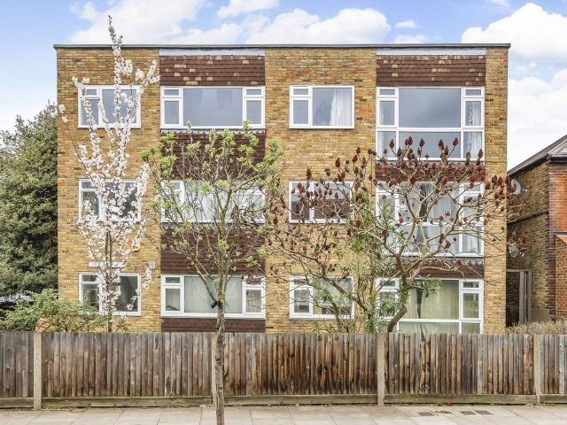 apartment in Cavendish Road