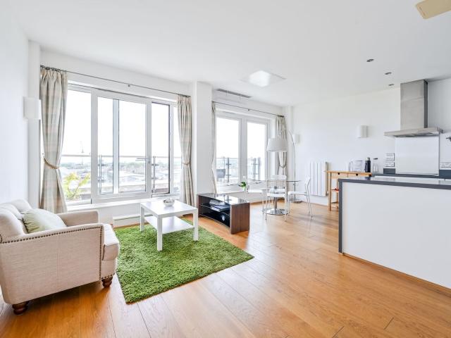 apartment in Cadogan Road