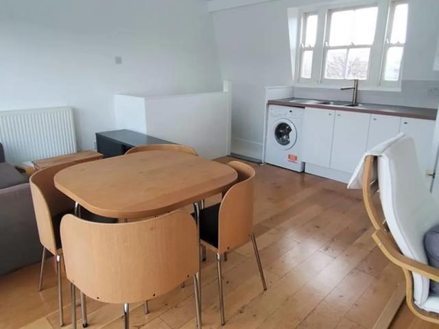 apartment in Caledonian Road, London