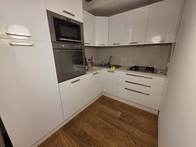 Apartment in Calle al Ponte de la Guerra, Venezia for 70 m² with 2 bedrooms