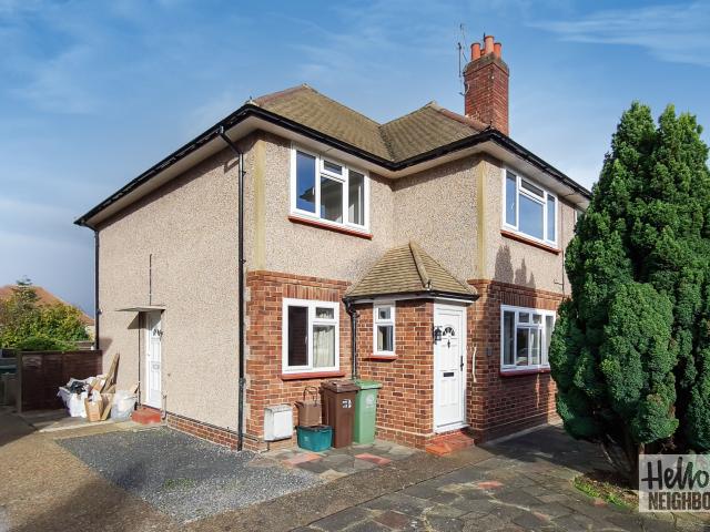 apartment in Calthorpe Gardens