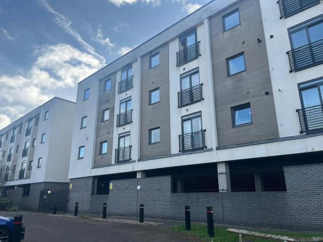 apartment in Calverley Court