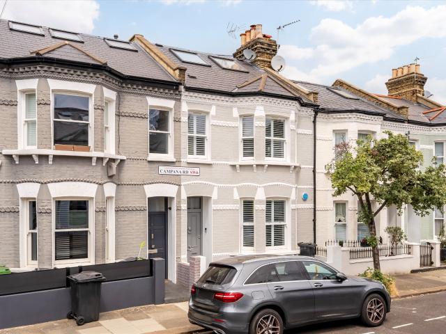 apartment in Campana Road, Fulham, SW6