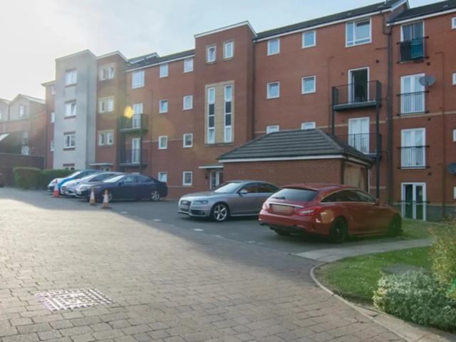 apartment in Cape Hill