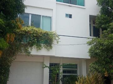 apartment in CARRERA 11 #37 18 BARRIO OSPINA PEREZ