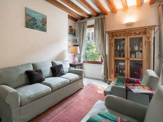 Apartment in Castello, Venice, Venice Amsterdam Apartments for Rent