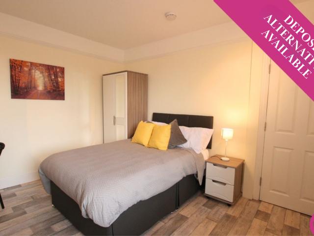 apartment in Central Road, Gloucester, GL1