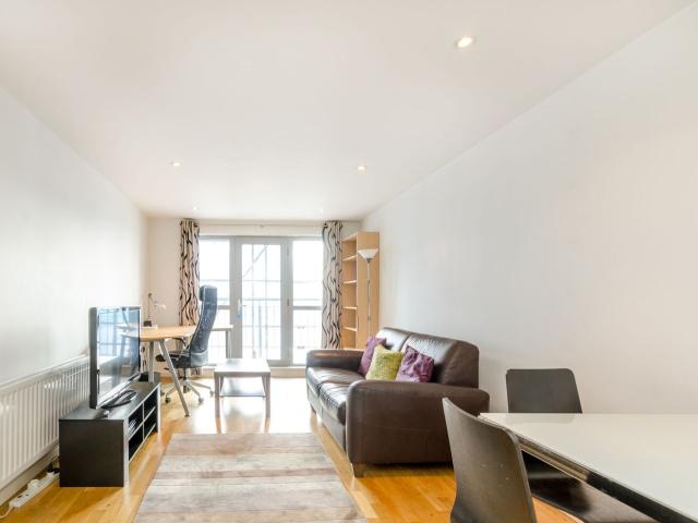 apartment in Church Street East
