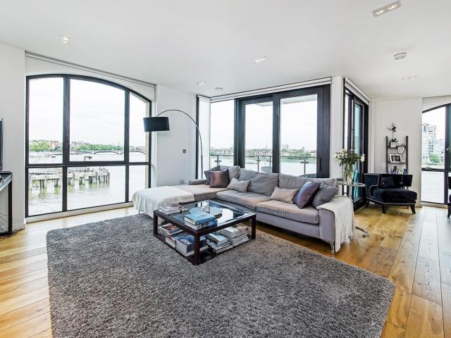 apartment in Chelsea Wharf Residences, SW10, London, SW10 0QJ