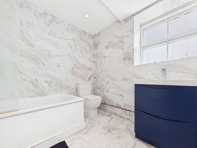 apartment in Clarence Yard, Brighton, BN1