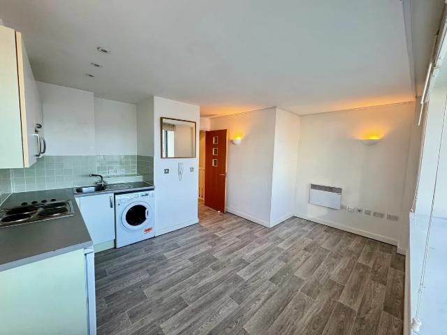 apartment in Cranbrook House, City Centre, NG1