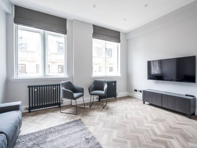 apartment in Creechurch Lane