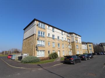apartment in Croft Gardens, Cambuslang
