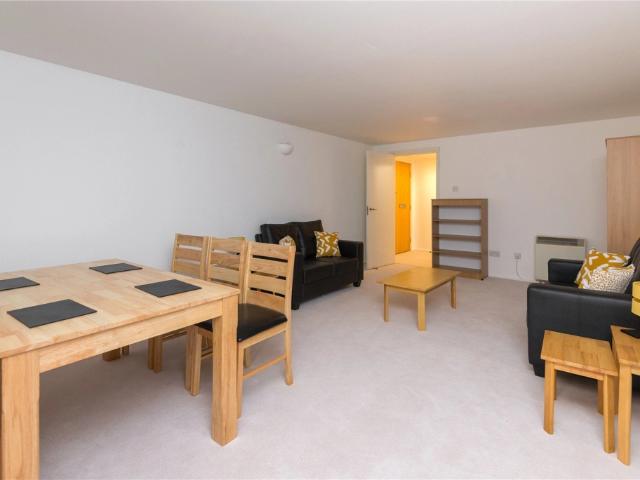 apartment in Cromwell Road, London, SW7