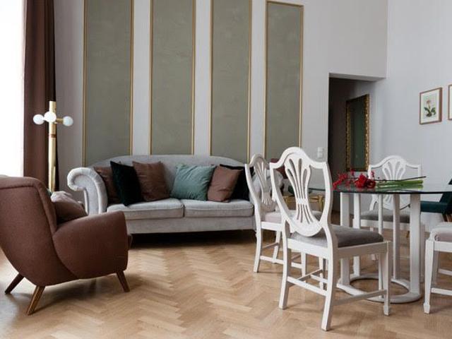 Apartment in an old Viennese building in the 2nd district