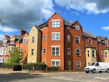 apartment in Abington Grove, Abington, Northampton, NN1 4QU