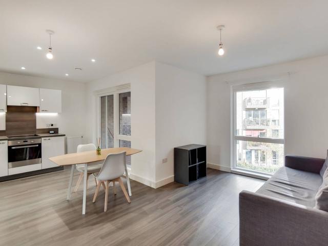 apartment in Adenmore Road