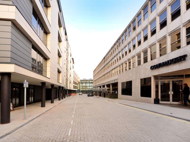 apartment in Alexandra Terrace