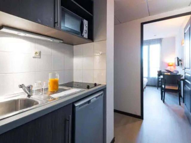 Apartment in Allée Boissy d'Anglas, Nîmes for 19 m²
