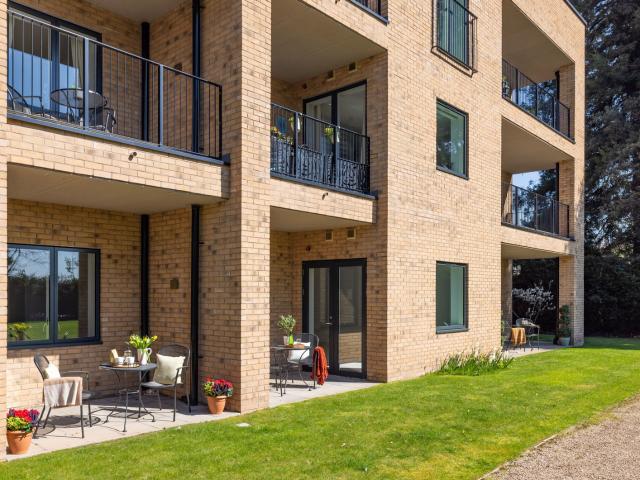 apartment in Apartment 6 Astley Mount Battenhall Retirement Village Battenhall Avenue Worcester WR5 2JD