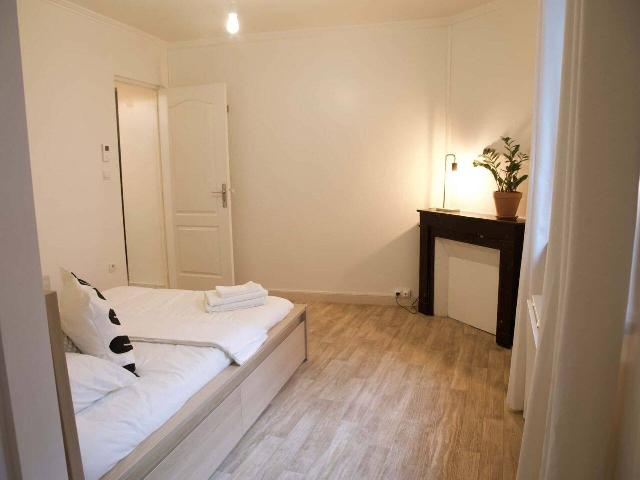 Apartment in Boulevard de la Villette, Paris for 60 m² with 2 be