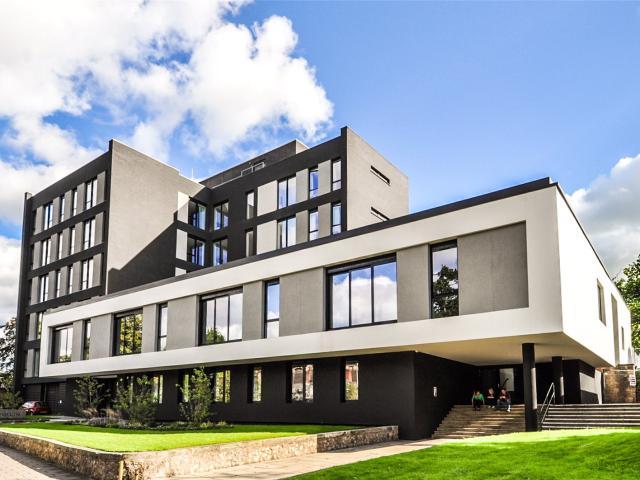 apartment in Bournville Lane, Bournville, Birmingham, B30 2BZ