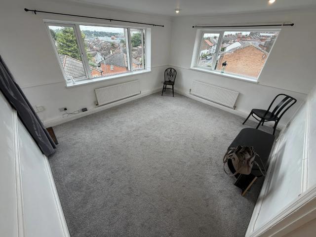 apartment in Bonnick Court LU1
