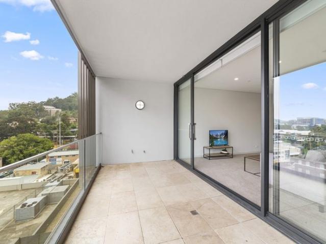 Apartment in Bonython Tower & Positioned In Gosford CBD