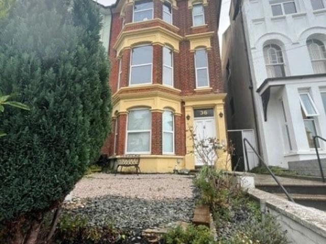 apartment in Baldslow Road