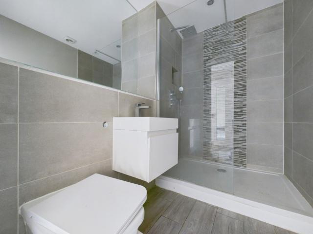 apartment in Bartholomew Square, Green Diamond Bartholomew Square, BN1