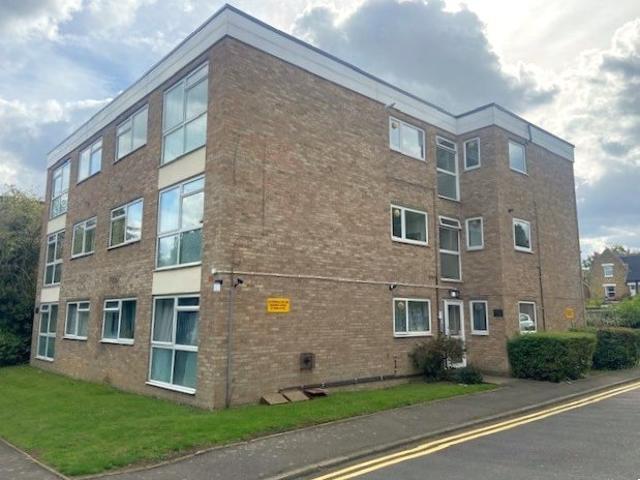 apartment in Beckenham Grove, Bromley