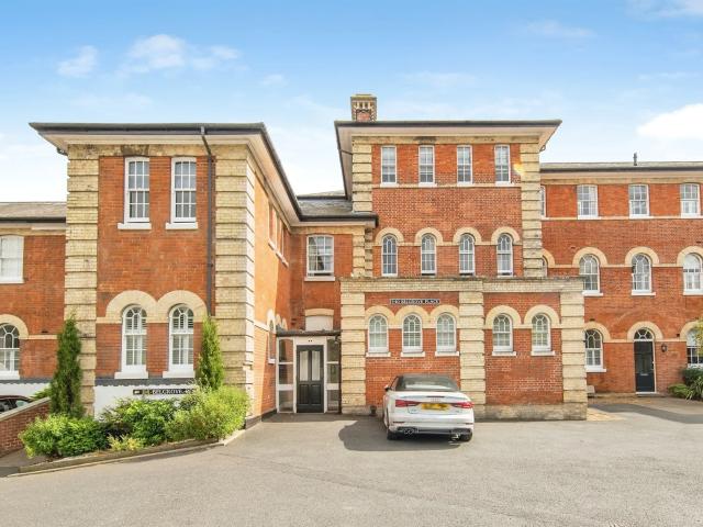 apartment in Belgrove Place