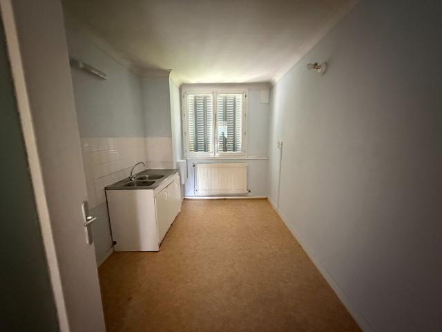 apartment in BELLEVILLE EN BEAUJOLAIS